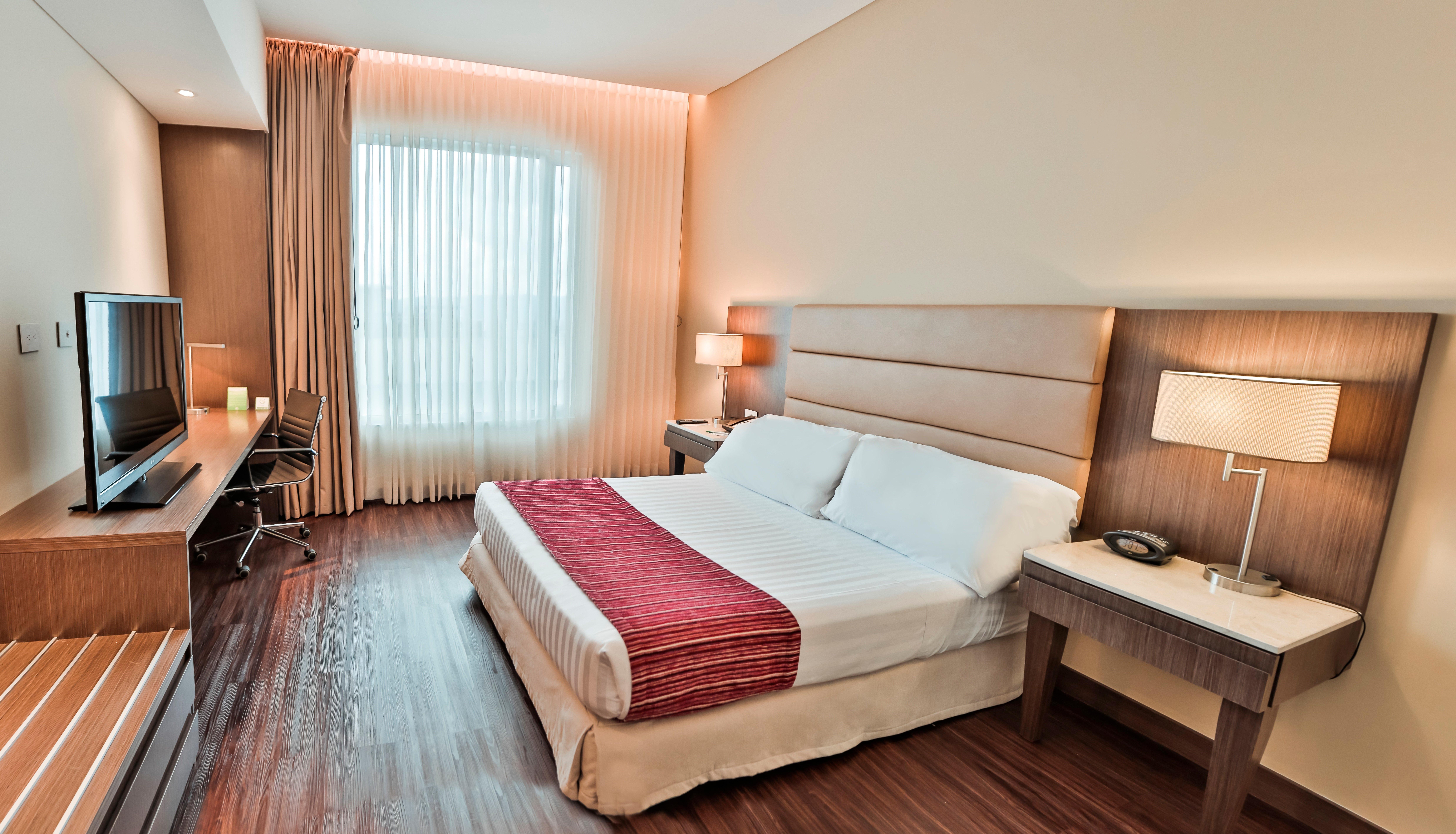 Holiday Inn Bucaramanga Cacique By Ihg מראה חיצוני תמונה