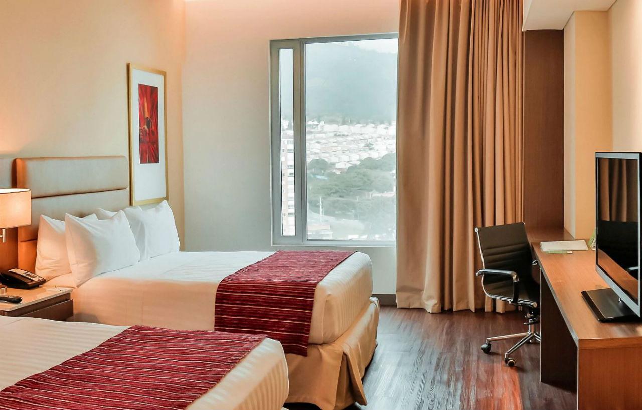 Holiday Inn Bucaramanga Cacique By Ihg מראה חיצוני תמונה A typical room at the hotel
